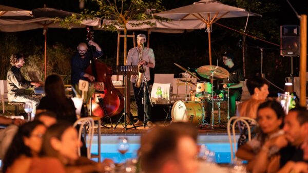 Gruppo musicale che si esibisce nella rassegna "I Fissati" della Favorita