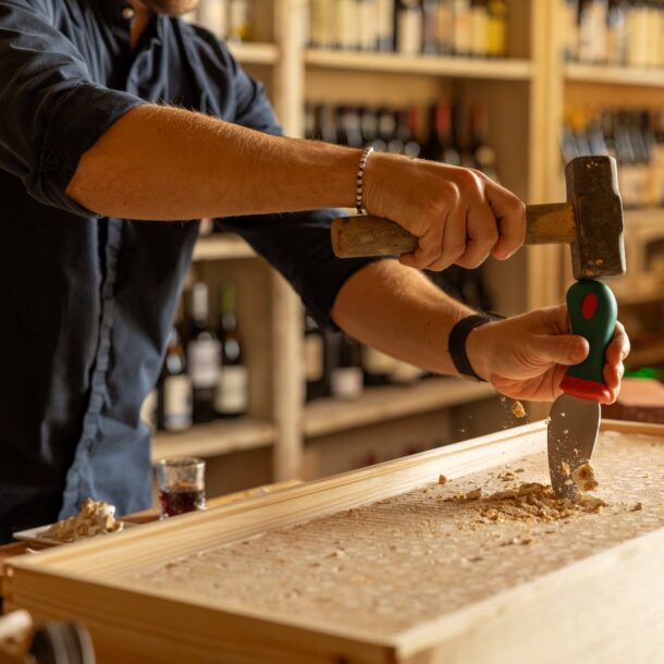 Torrone battuto artigianale preparato all’Osteria Favorita per il nuovo menù invernale