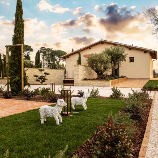 Giardino dell’Osteria Favorita a Bastia Umbra con casale immerso nel verde location per il Pranzo di Pasqua 2026